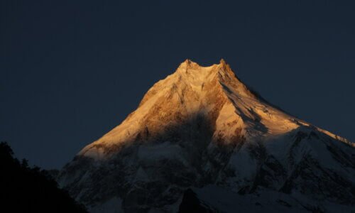 Manaslu Best View Trek: Mountain Magic in Nepal