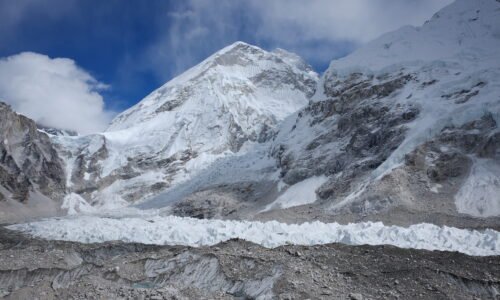 Trekking in September in Nepal