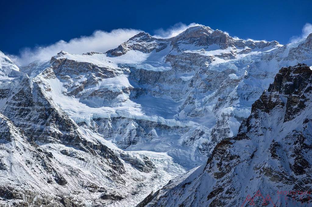 Kanchenjunga Circuit Trek : A Spiritual Odyssey Through the Himalayas